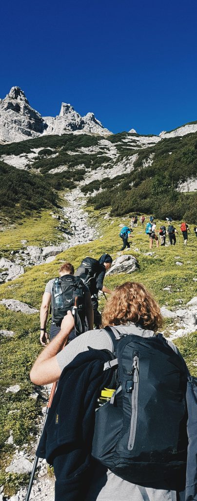 corso per adolescenti Miriam Dasè 1